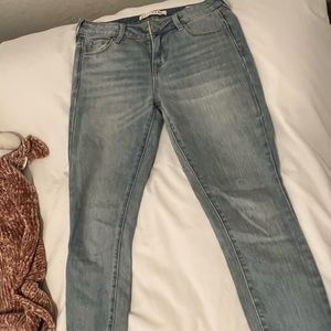 Bullhead skinny jeans